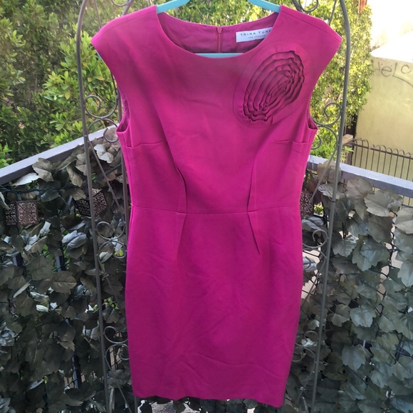 Trina Turk Rosette Mid-Length Dress - Picture 9 of 11